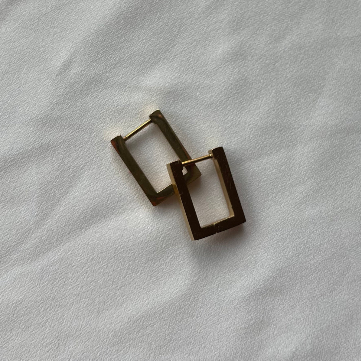 Boucles d'oreilles HOOPS BUT MAKE IT DIFFERENT - Doré - Fervido