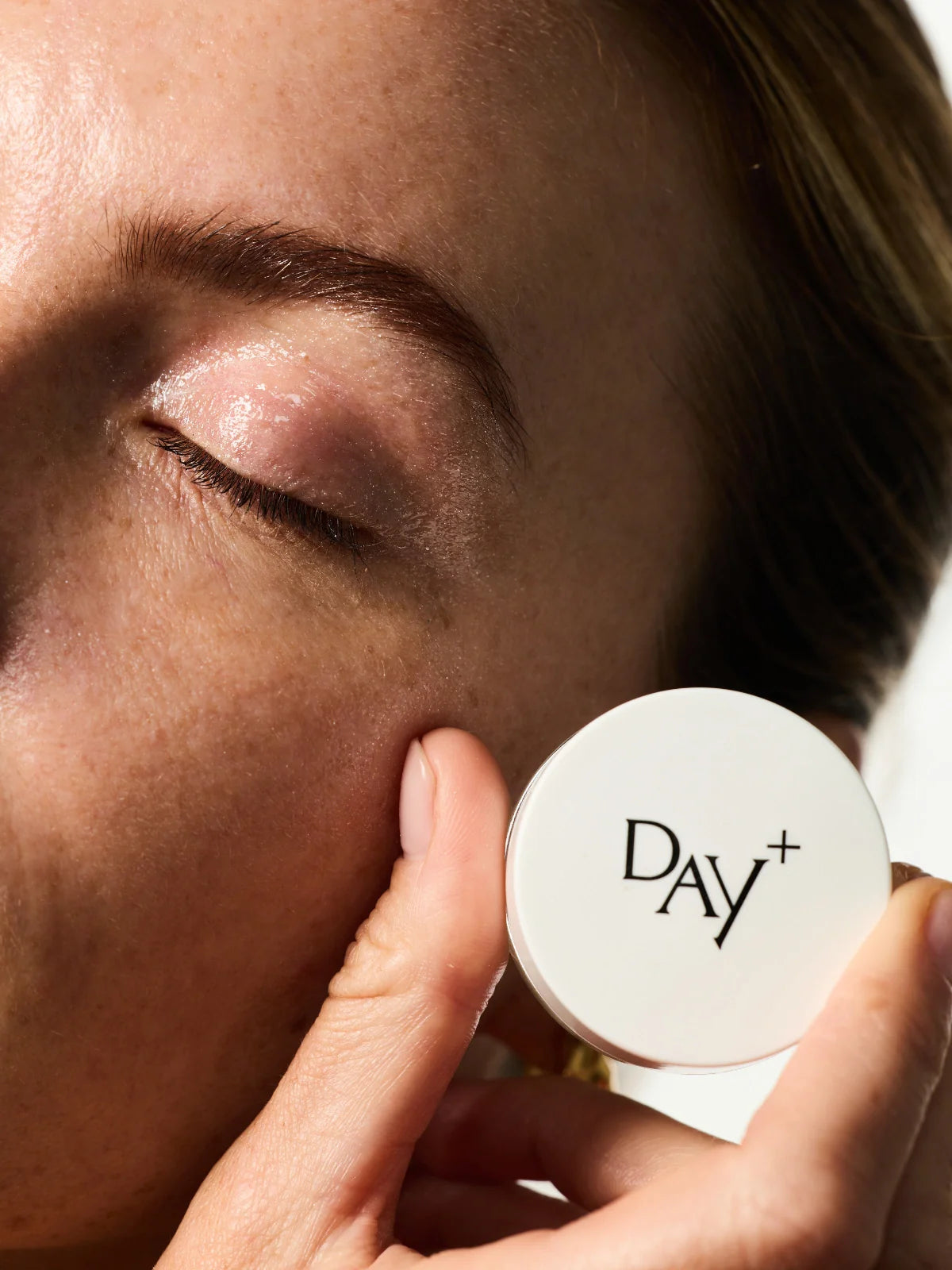 EYES & CHEEKS GLOSS - DAY +