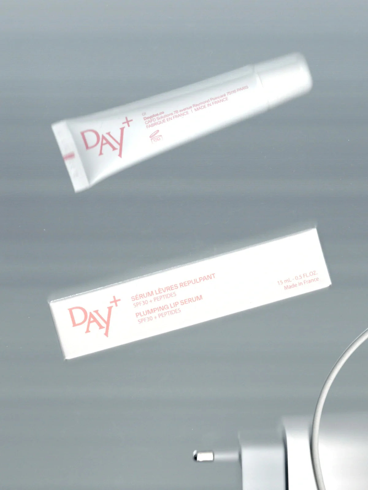 SÉRUM LÈVRES REPULPANT SPF30 + PEPTIDES - DAY +